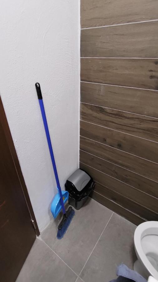 Apartament Garsoniera 30Mp Chrysflatty1 - Free Netflix Arad Zewnętrze zdjęcie